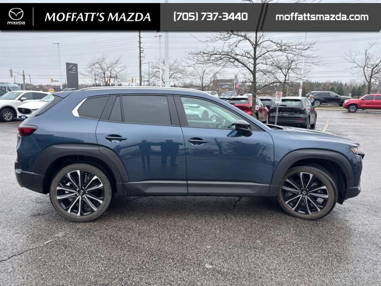 2025 Mazda CX-50 GT Turbo Photo