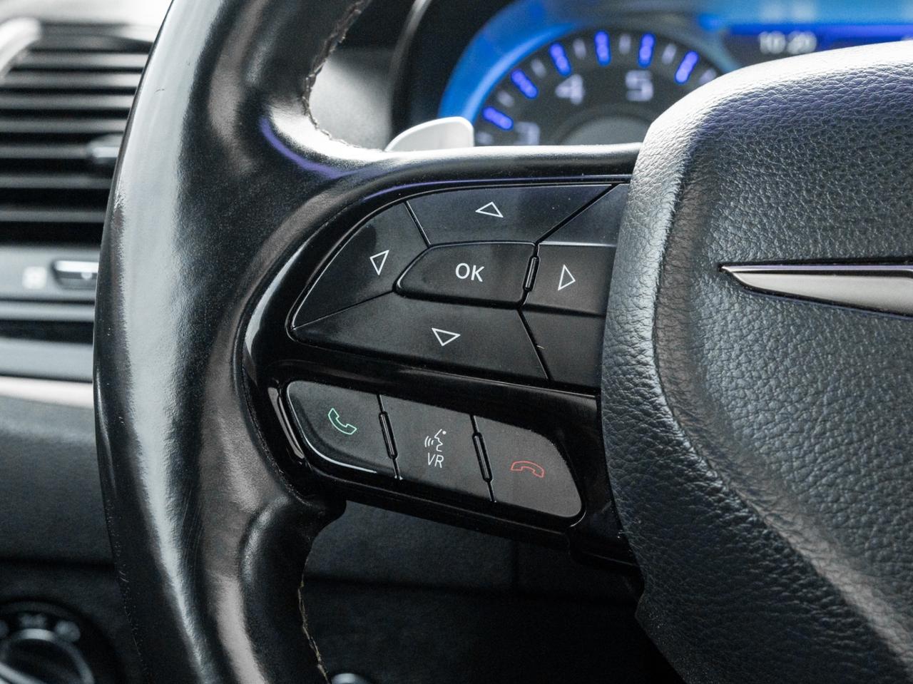 2016 Chrysler 300 300S AWD,  Nav, Camera, Leather, Sunroof Photo