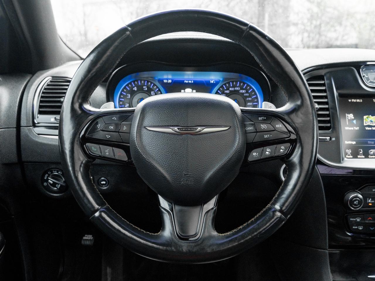 2016 Chrysler 300 300S AWD,  Nav, Camera, Leather, Sunroof Photo