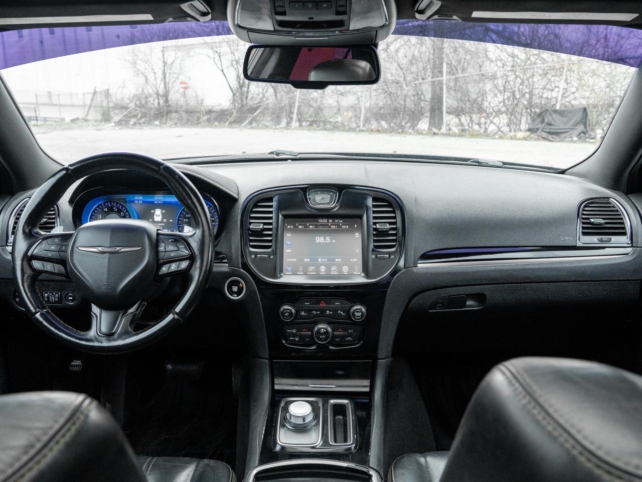 2016 Chrysler 300 300S AWD,  Nav, Camera, Leather, Sunroof Photo