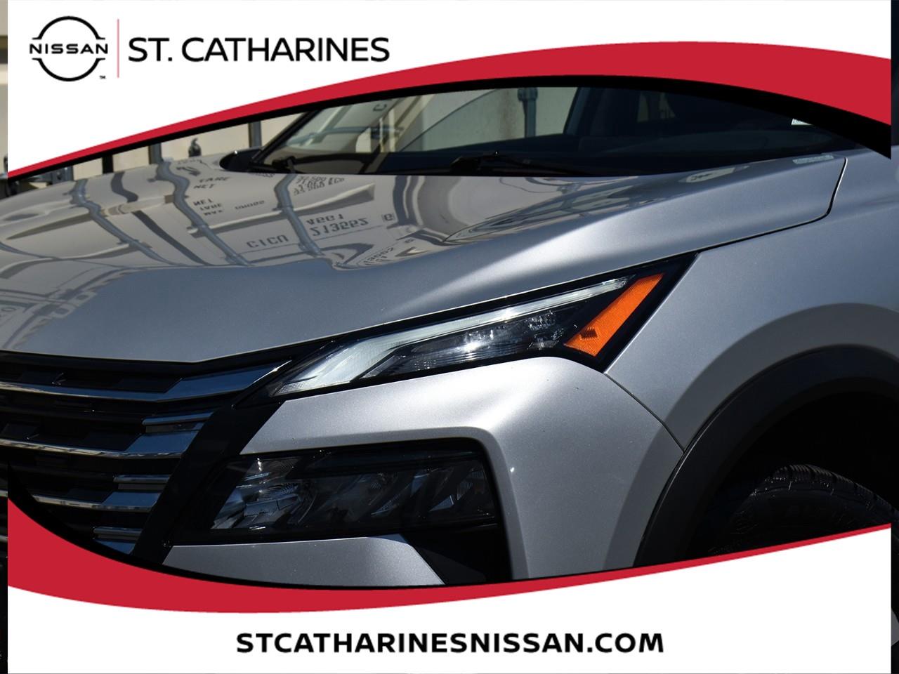 2025 Nissan Rogue SV MOONROOF Photo