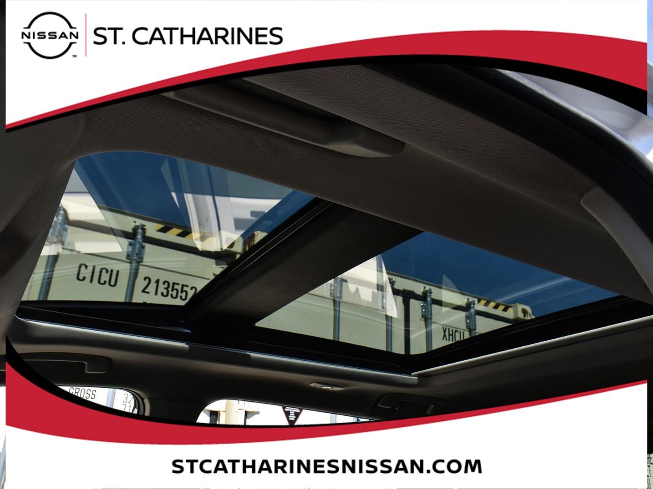 2025 Nissan Rogue SV MOONROOF Photo