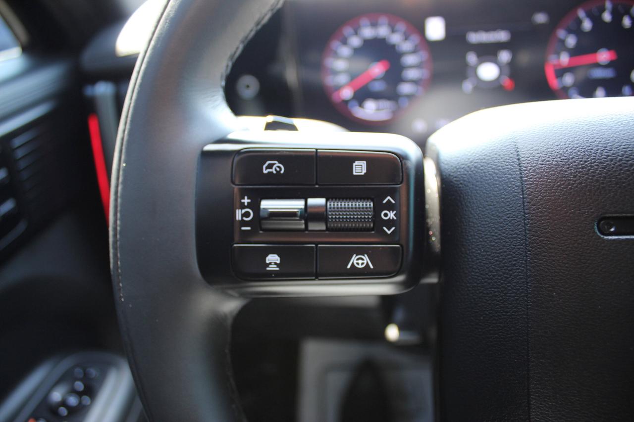 2025 Hyundai Santa Fe Ultimate Calligraphy AWD, 1-Owner Photo