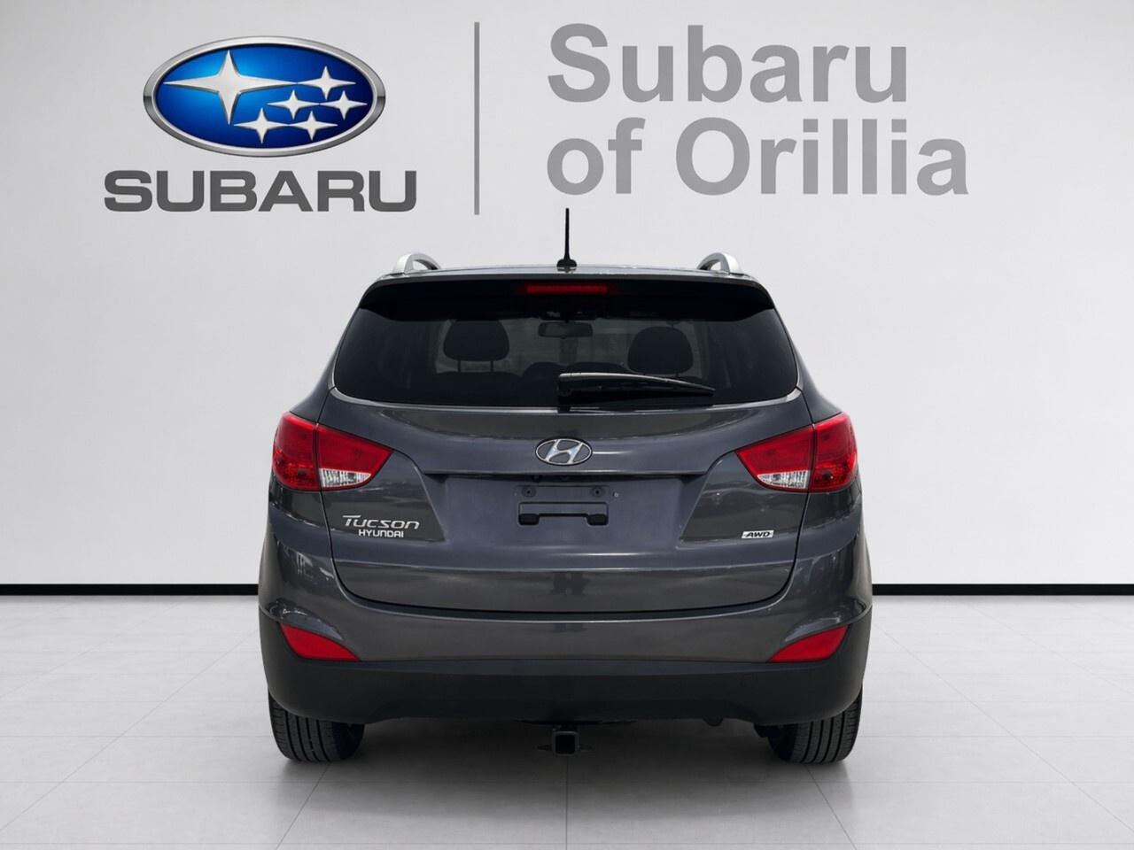 2014 Hyundai Tucson GLS   CLEAN CARFAX   TWO SETS OF TIRES ON RIMS   H Photo4