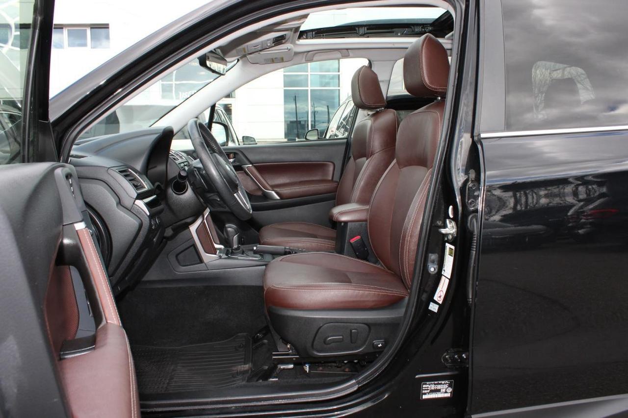 2017 Subaru Forester Touring  HtdSeats BkpCam CruiseCtrl Sunroof Photo