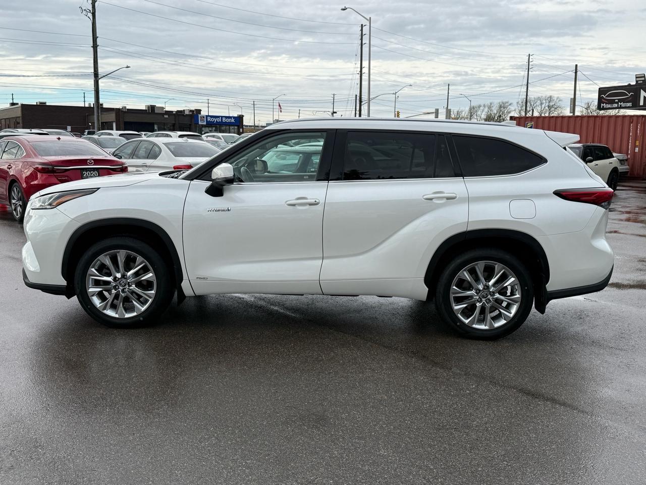 2021 Toyota Highlander Hybrid Limited AWD  ACCIDENT FREE 1-OWNER CERTIFIE Photo