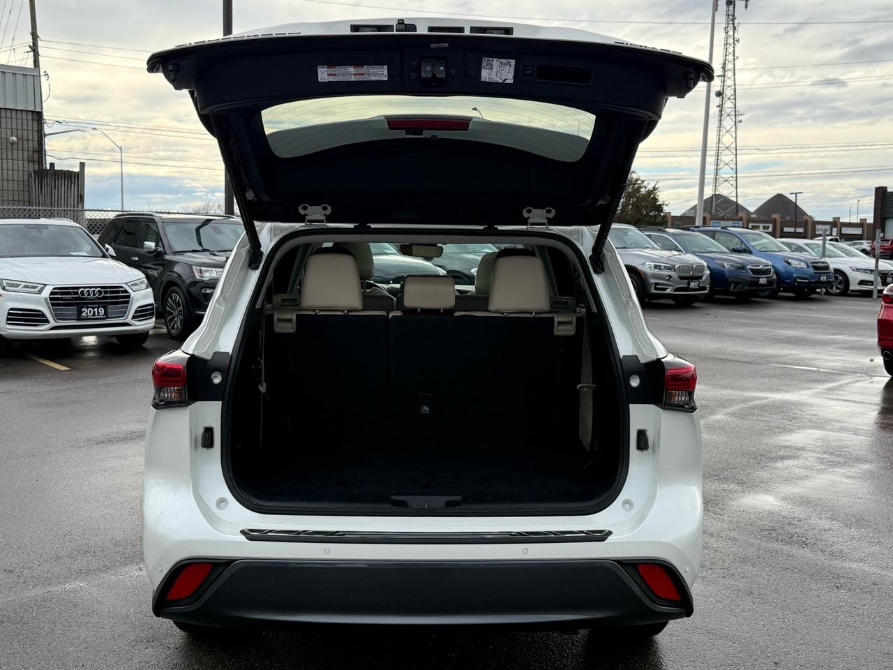 2021 Toyota Highlander Hybrid Limited AWD  ACCIDENT FREE 1-OWNER CERTIFIE Photo