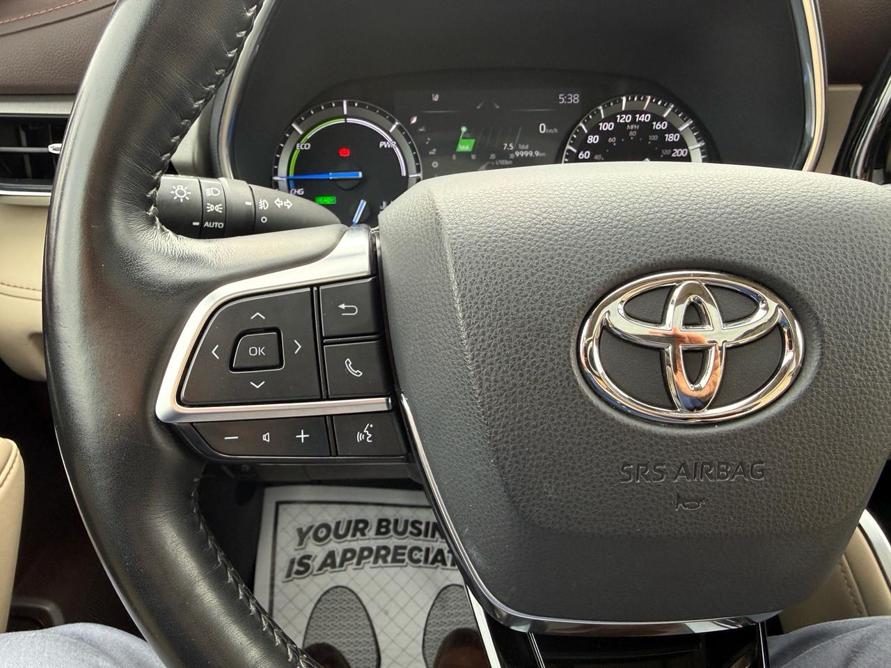 2021 Toyota Highlander Hybrid Limited AWD  ACCIDENT FREE 1-OWNER CERTIFIE Photo