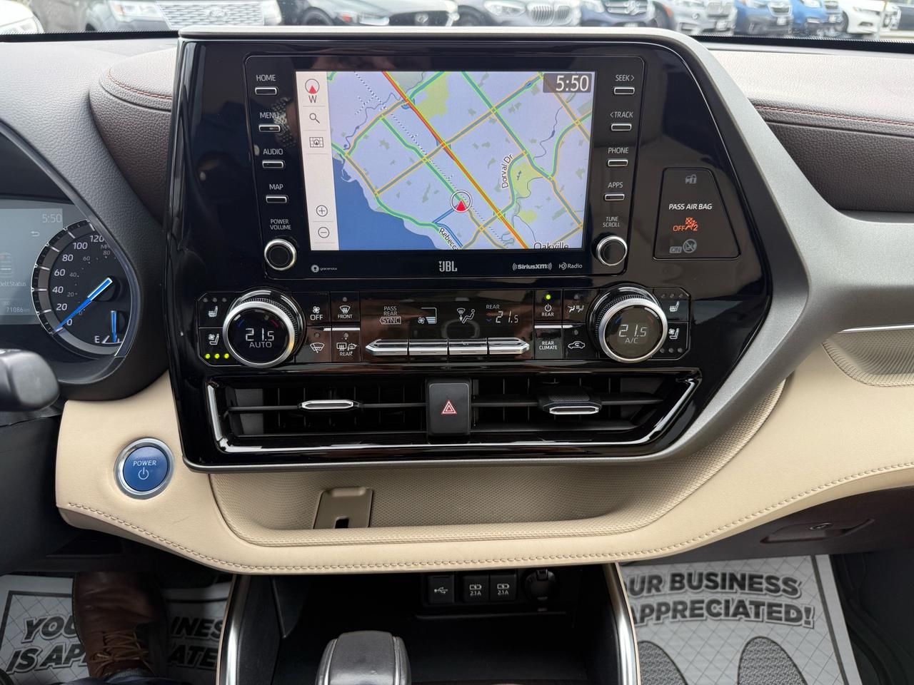 2021 Toyota Highlander Hybrid Limited AWD  ACCIDENT FREE 1-OWNER CERTIFIE Photo