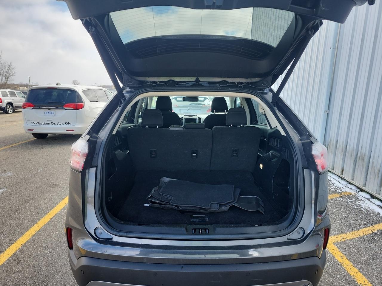 2020 Ford Edge SEL - Photo #15