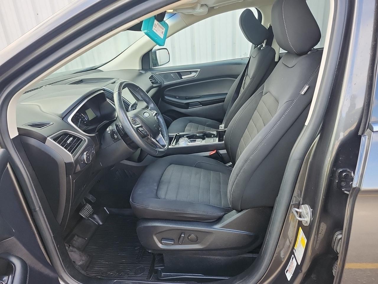 2020 Ford Edge SEL - Photo #6