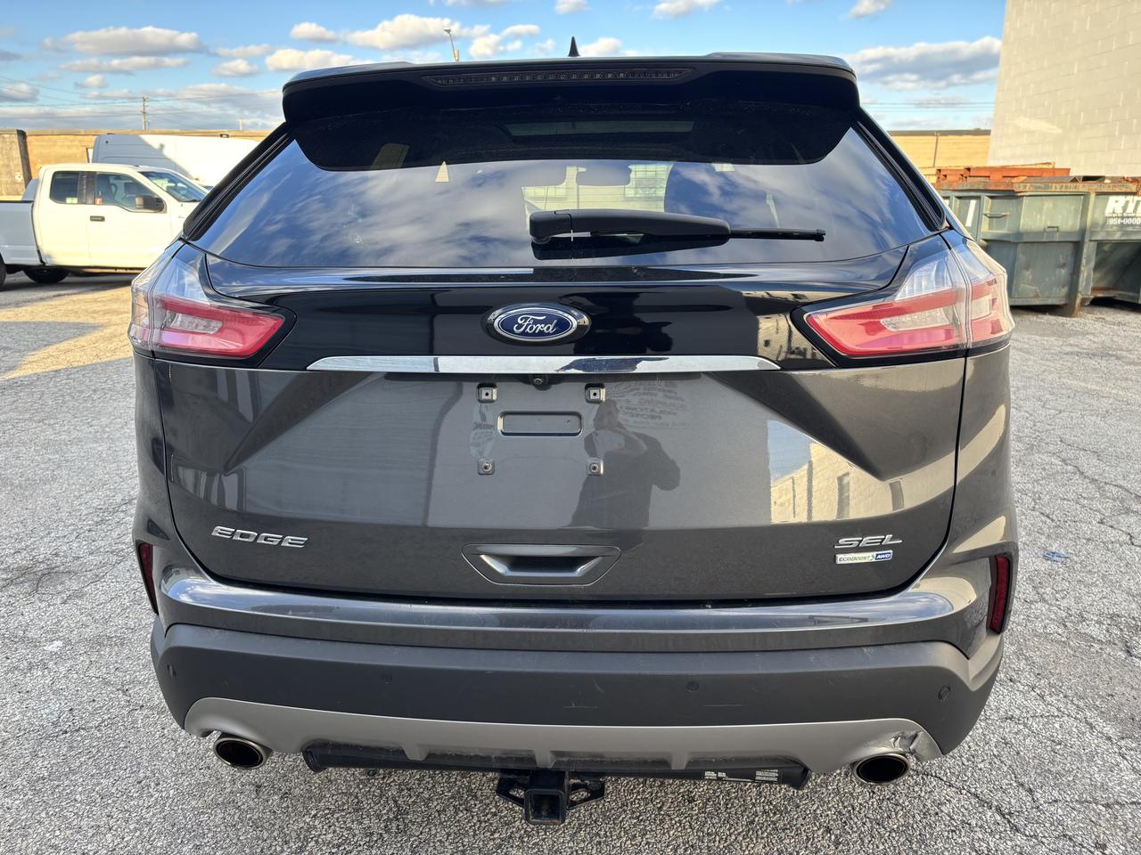 2020 Ford Edge SEL Photo