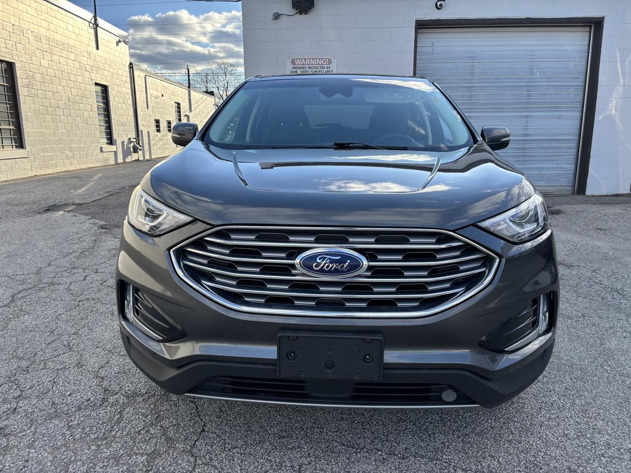 2020 Ford Edge SEL Photo