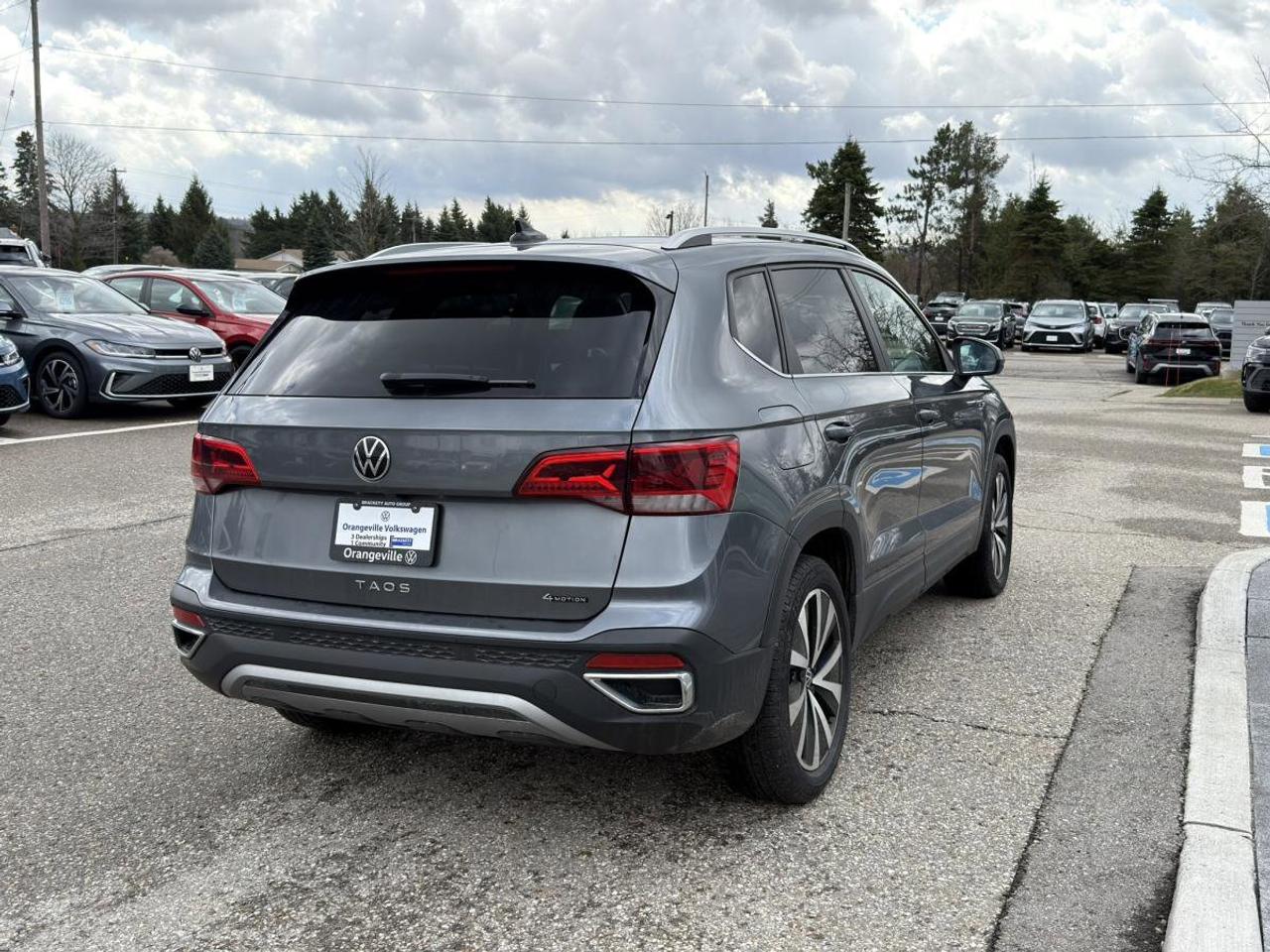 2023 Volkswagen Taos  Photo