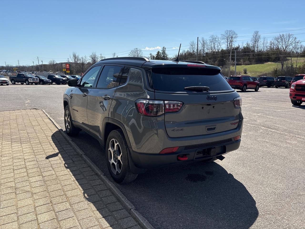 2022 Jeep Compass Trailhawk Photo