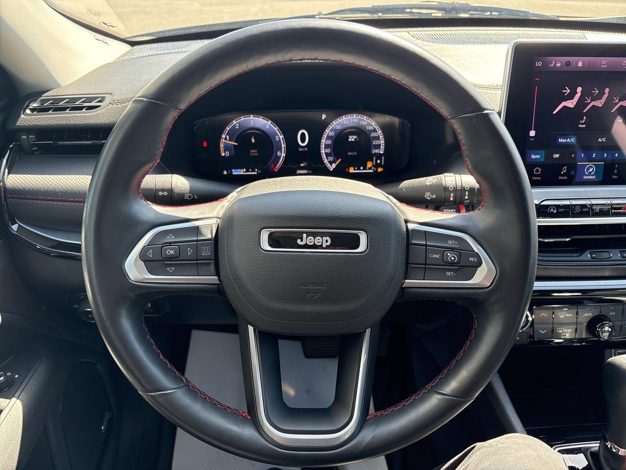 2022 Jeep Compass Trailhawk Photo