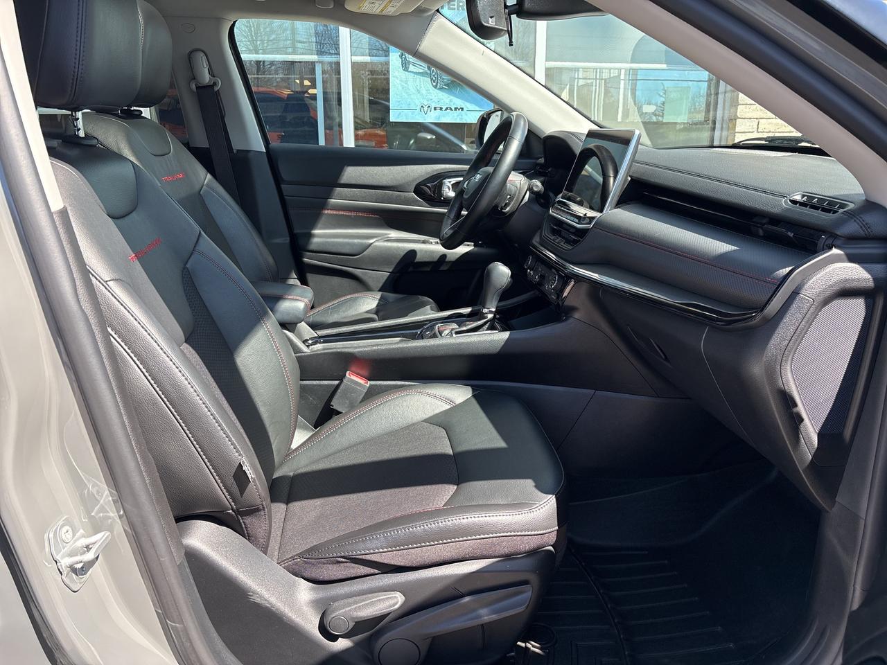 2022 Jeep Compass Trailhawk Photo