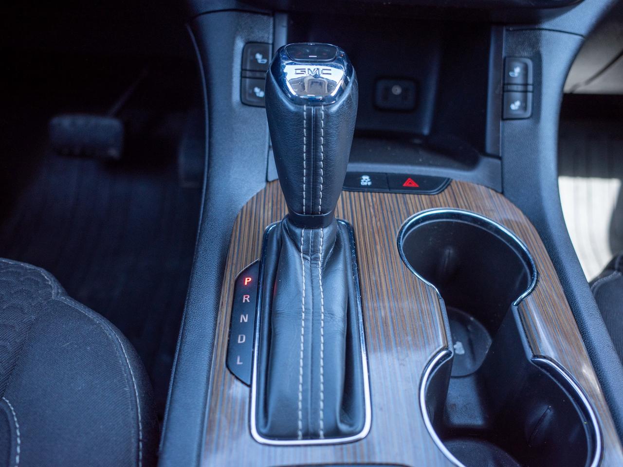 2017 GMC Acadia SLE - Power Seats   Remote Trunk Release Photo