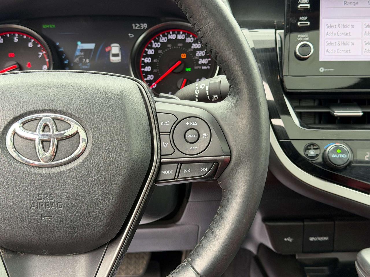 2022 Toyota Camry XSE,RED INTERIOR. SET OF WINTER TIRES/RIMS Photo