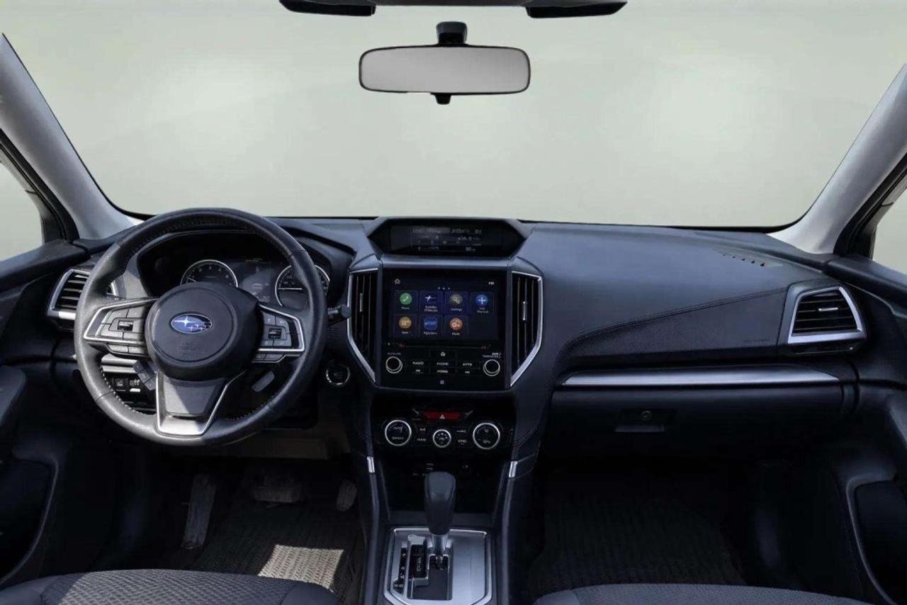 2022 Subaru Forester TOURING Photo