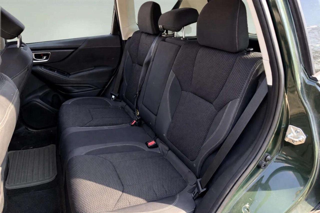 2022 Subaru Forester TOURING Photo