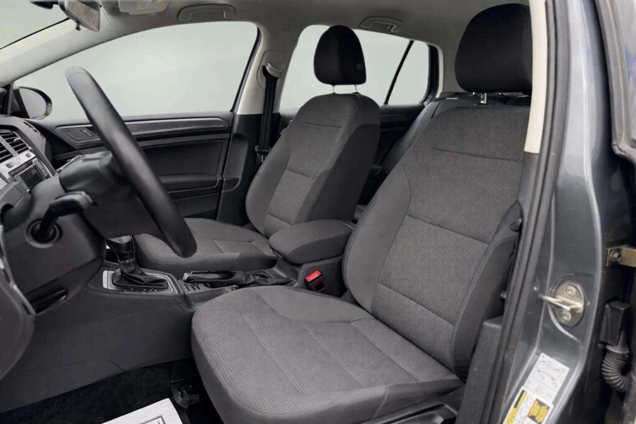 2019 Volkswagen Golf Comfortline  Automatic Photo