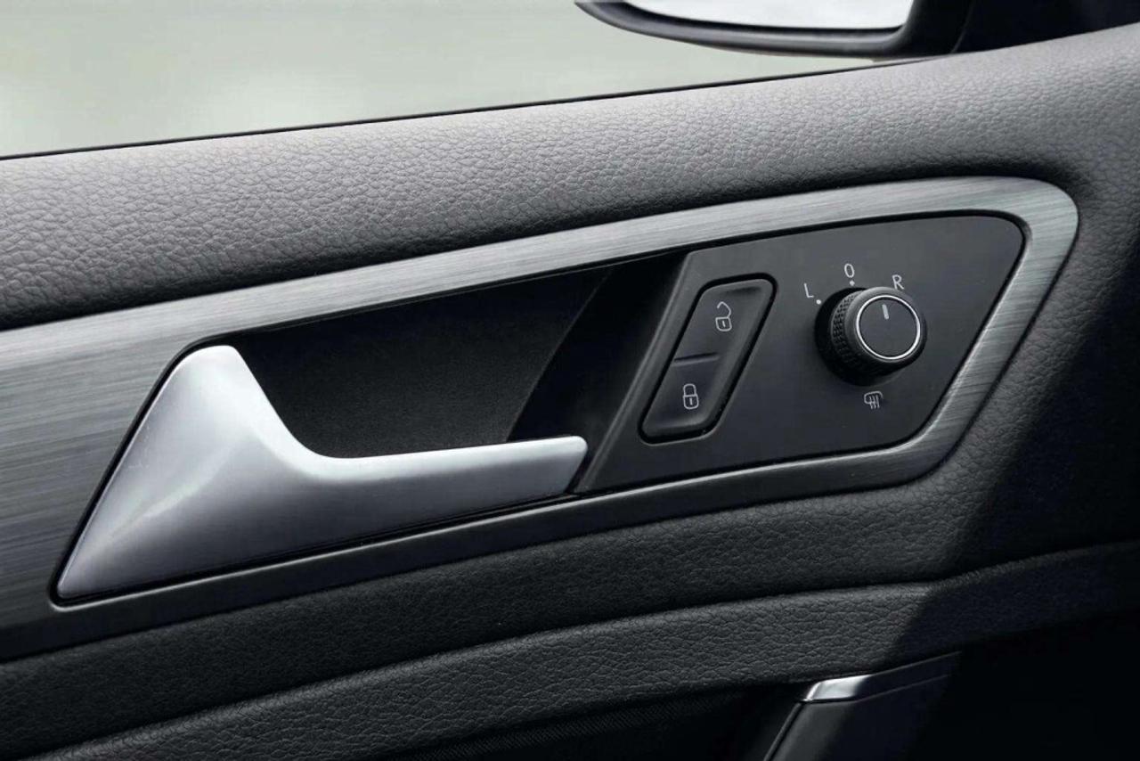 2019 Volkswagen Golf Comfortline  Automatic Photo