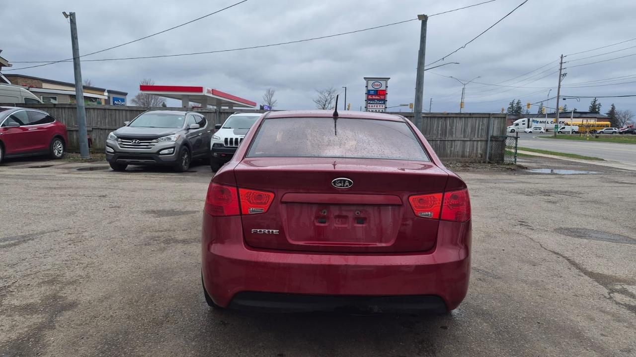 2012 Kia Forte LX Plus, SEDAN, AUTO, 4 CYL, AS IS SPECIAL Photo3
