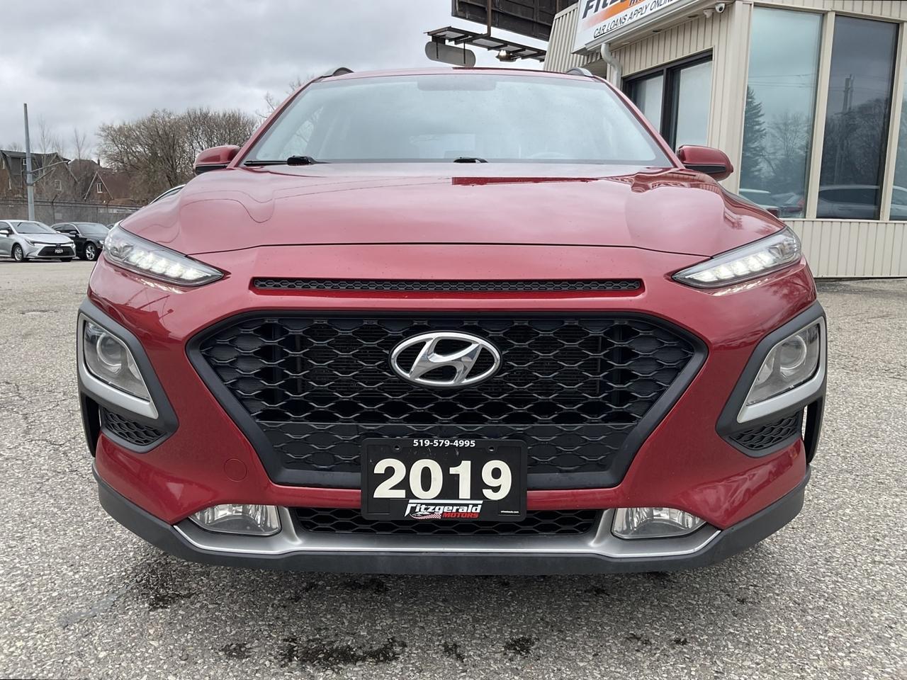 2019 Hyundai KONA PREFERRED AWD - CARPLAY! BACK-UP CAM! BSM! Photo