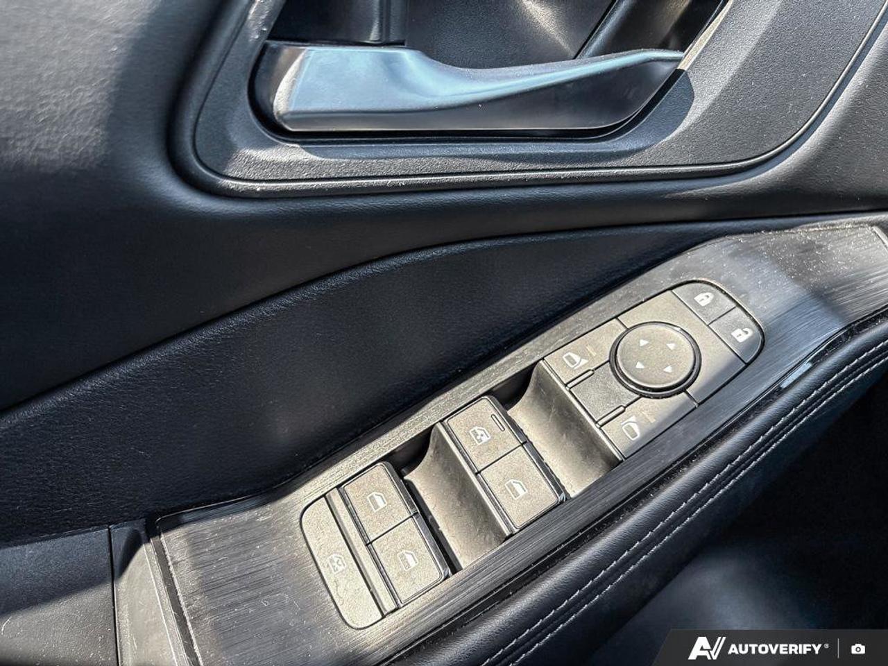 2024 Nissan Rogue SV Moonroof AWD   Apple Car Play   Heated Seats Photo