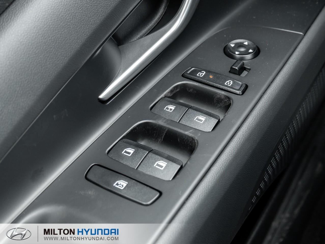 2026 Hyundai Elantra ESSENTIAL 4DR SEDAN Photo