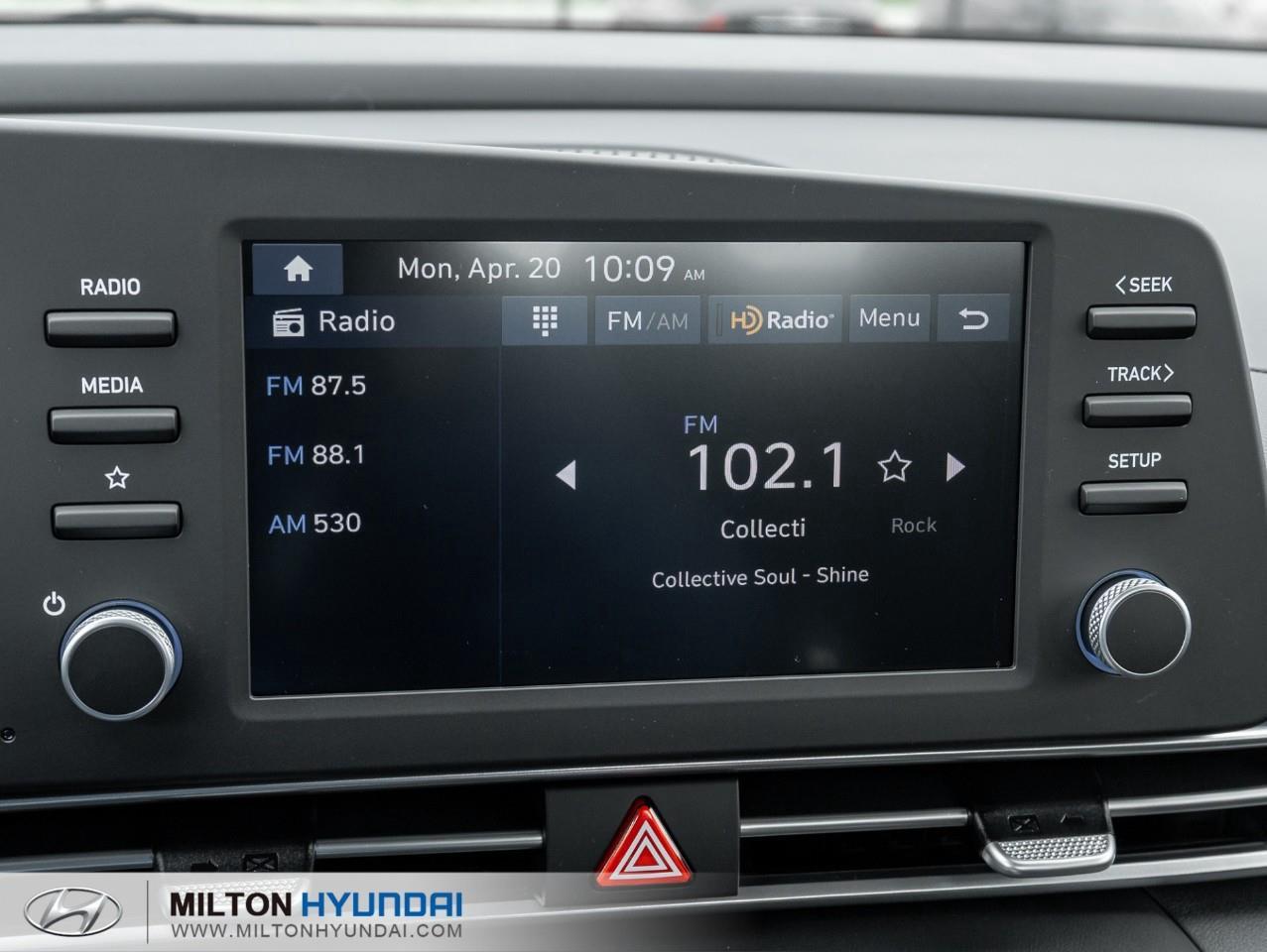 2026 Hyundai Elantra ESSENTIAL 4DR SEDAN Photo