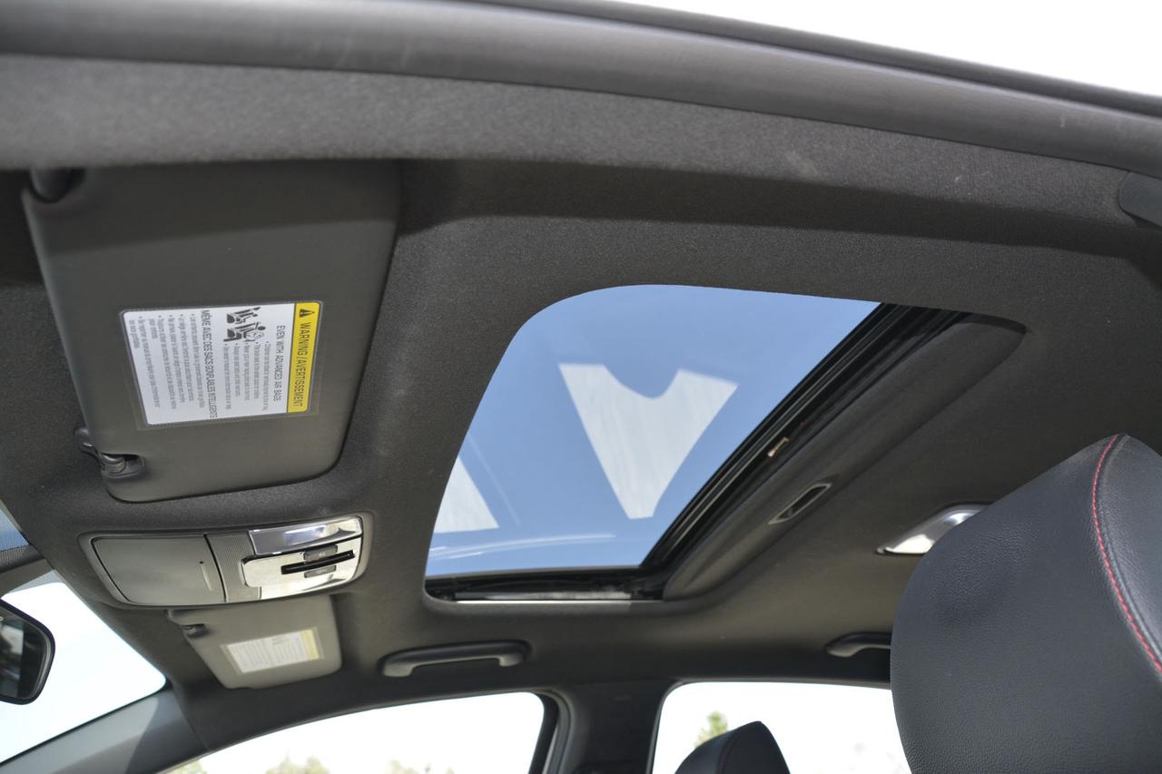 2021 Kia Forte5 GT Manual Photo