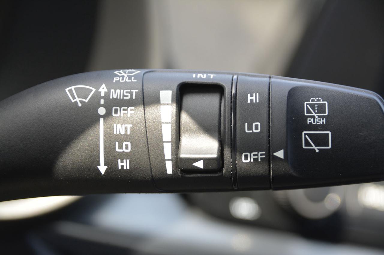 2021 Kia Forte5 GT Manual Photo