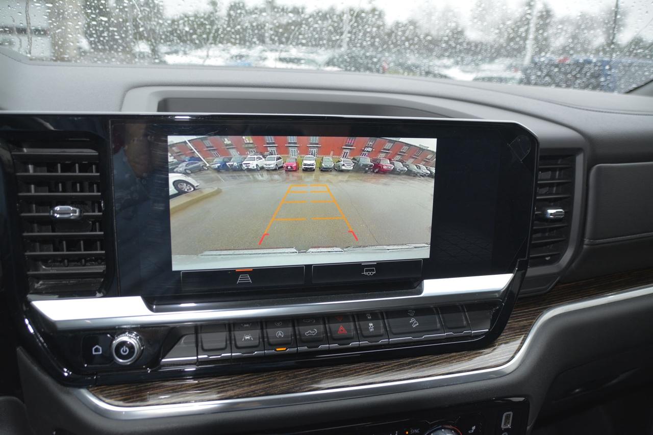 2025 GMC Sierra 1500 4WD Crew Cab 157  Elevation Photo