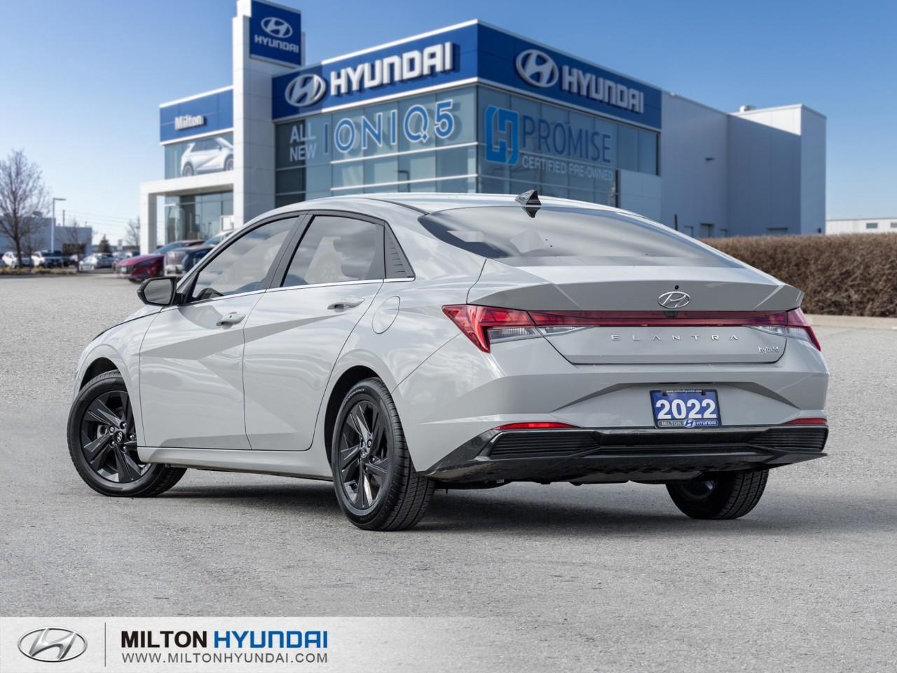 2022 Hyundai Elantra HEV Ultimate 4dr Sedan Photo