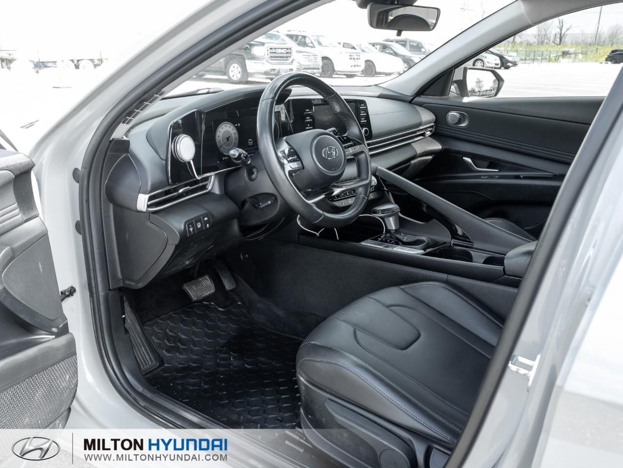 2022 Hyundai Elantra HEV Ultimate 4dr Sedan Photo