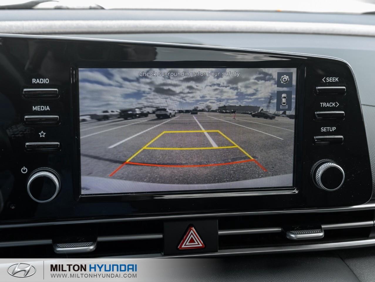 2022 Hyundai Elantra HEV Ultimate 4dr Sedan Photo