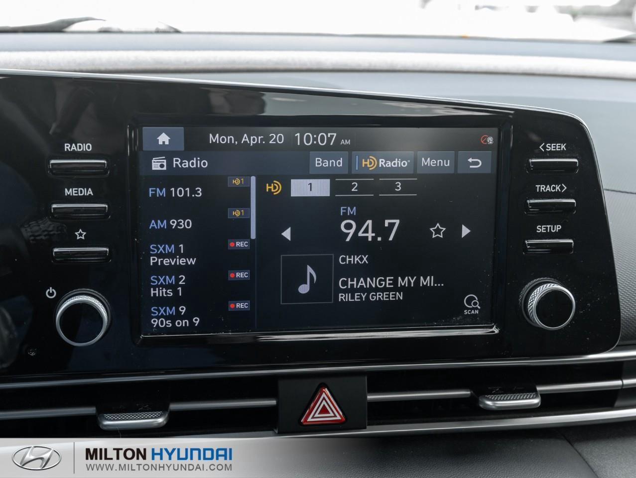 2022 Hyundai Elantra HEV Ultimate 4dr Sedan Photo