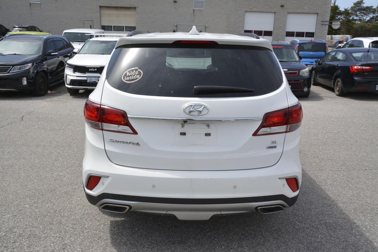 2018 Hyundai Santa Fe XL AWD Premium Photo