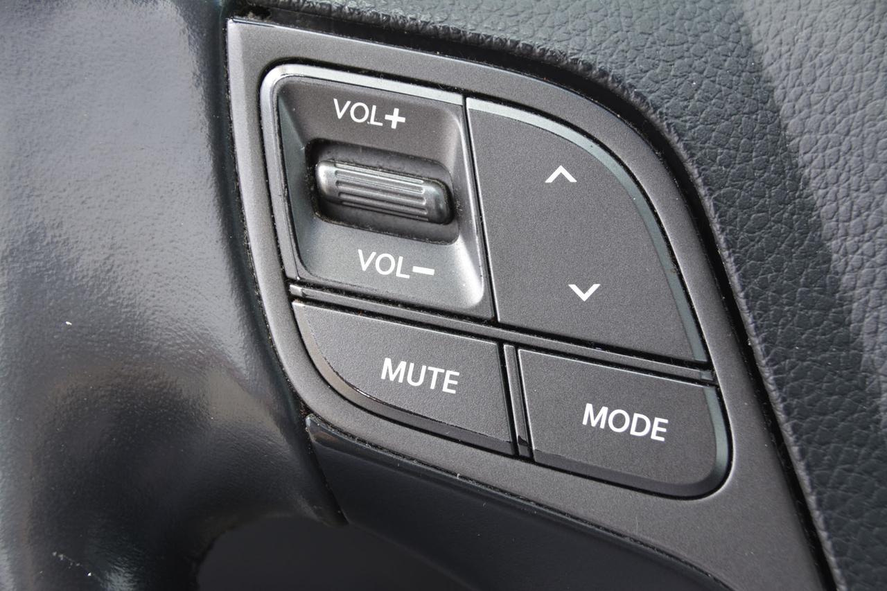 2018 Hyundai Santa Fe XL AWD Premium Photo