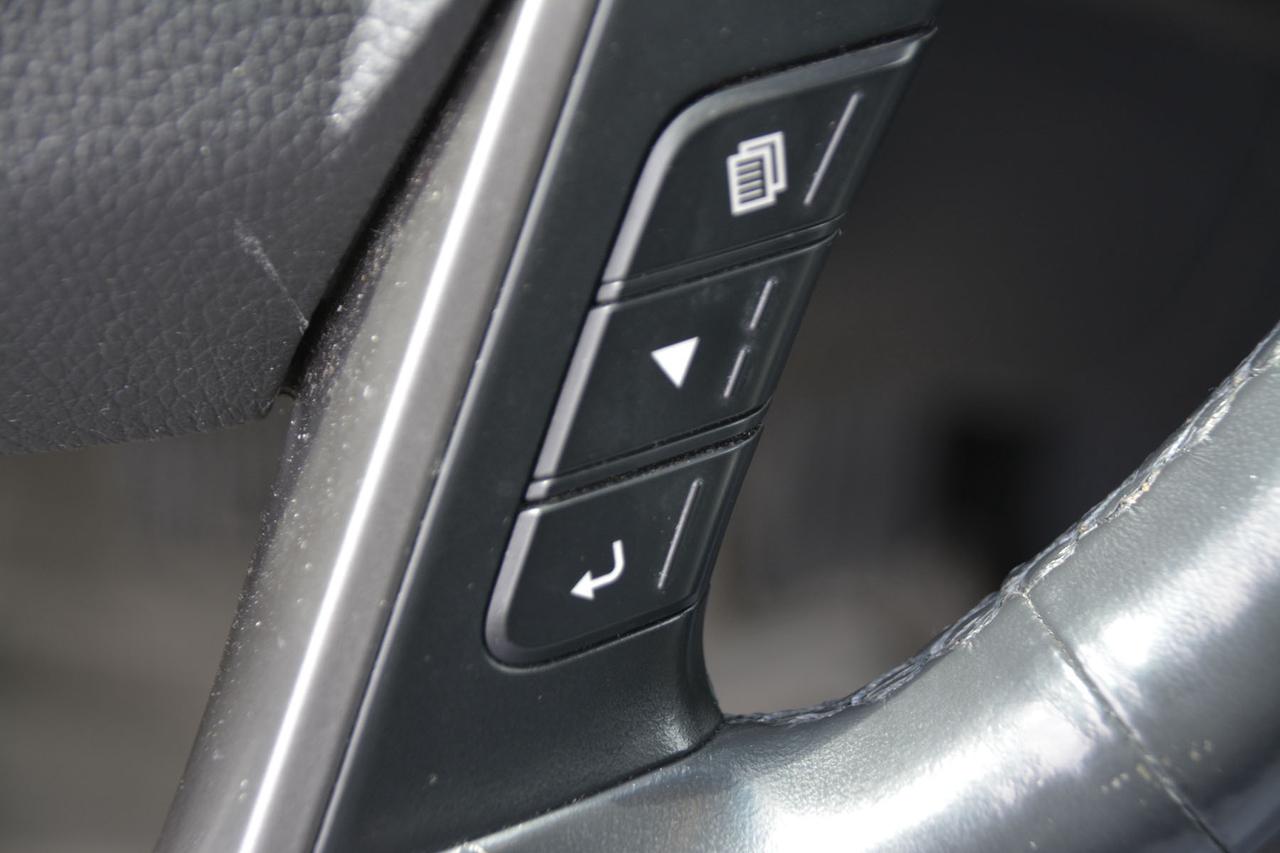 2018 Hyundai Santa Fe XL AWD Premium Photo