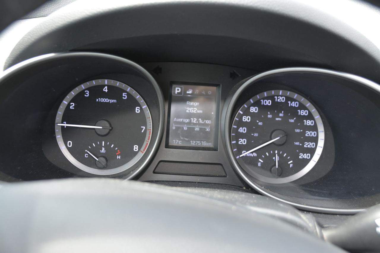 2018 Hyundai Santa Fe XL AWD Premium Photo
