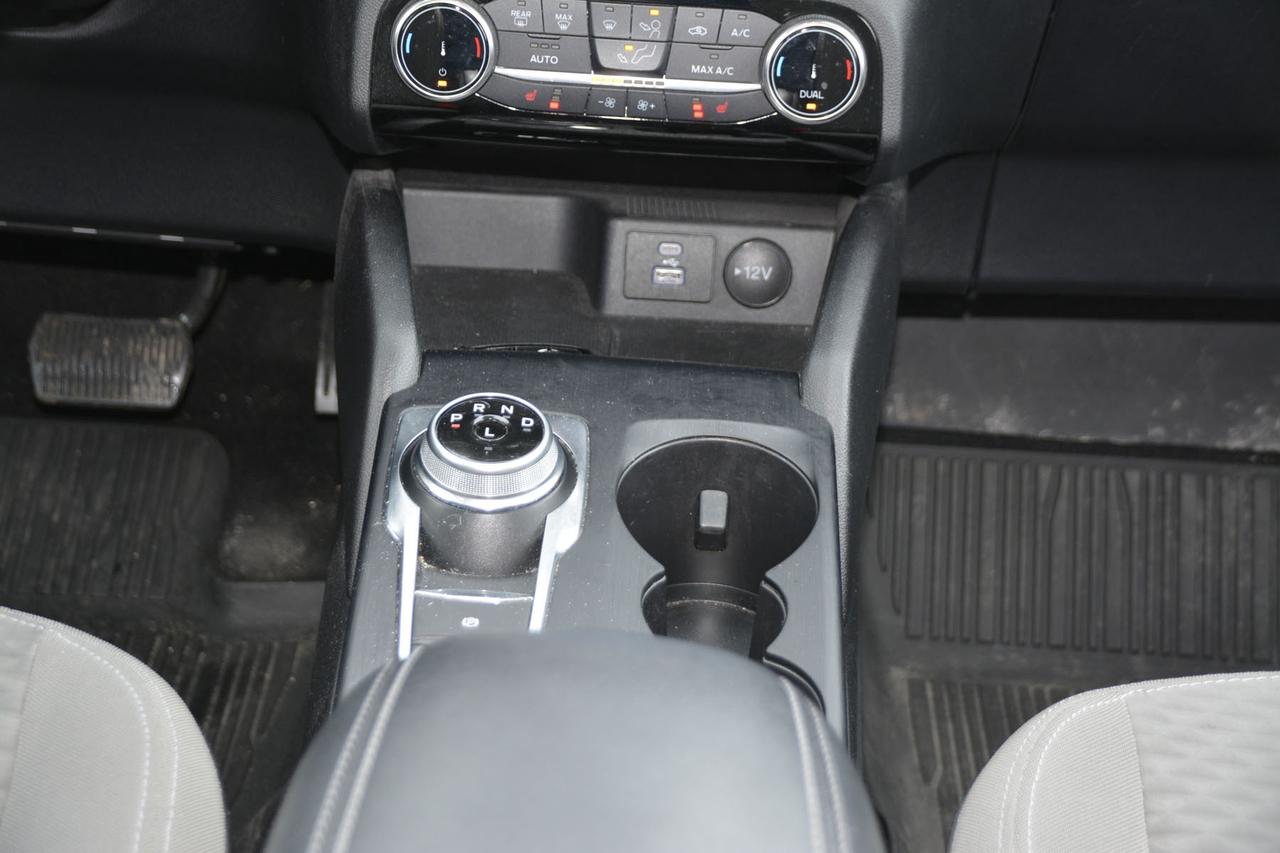 2022 Ford Escape SE FWD Photo