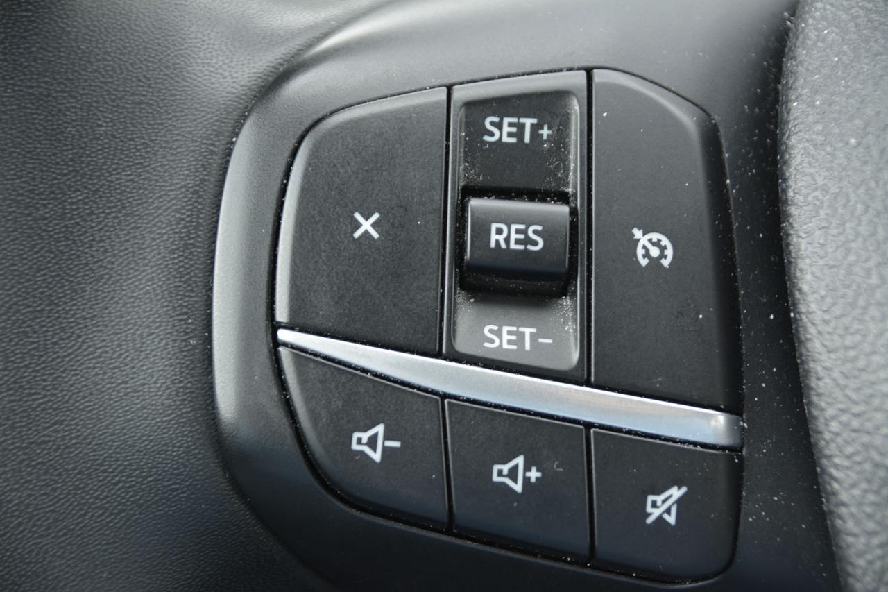 2022 Ford Escape SE FWD Photo
