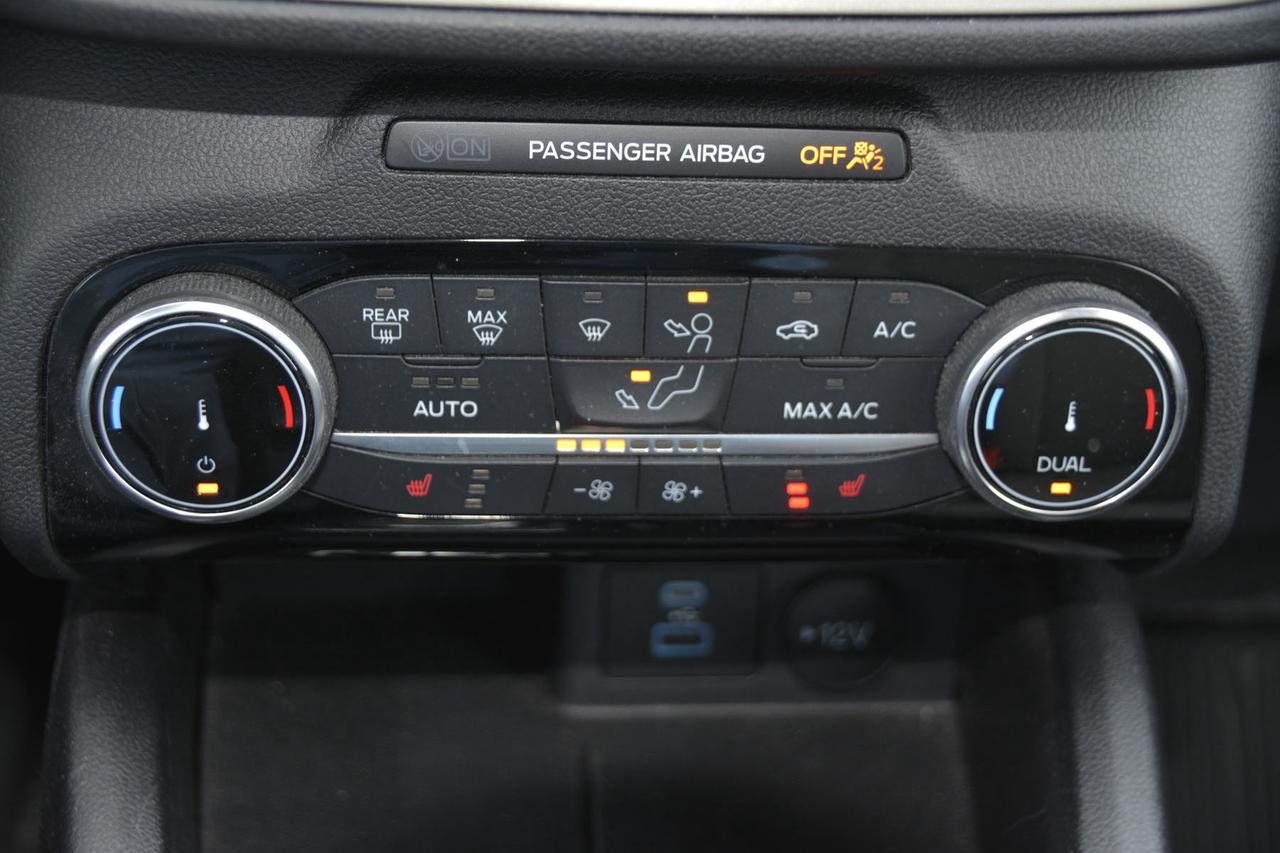 2022 Ford Escape SE FWD Photo