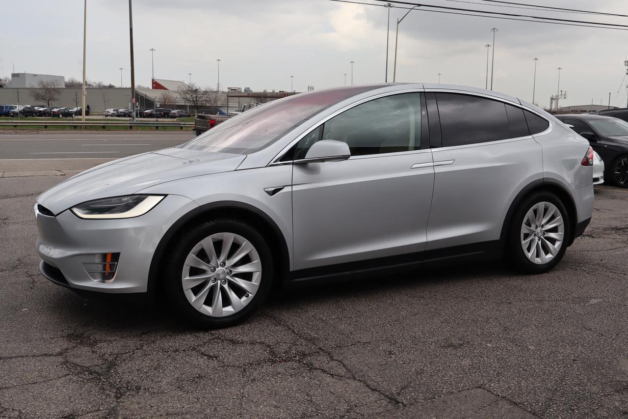 2017 Tesla Model X 100D AWD   6 Passenger Photo