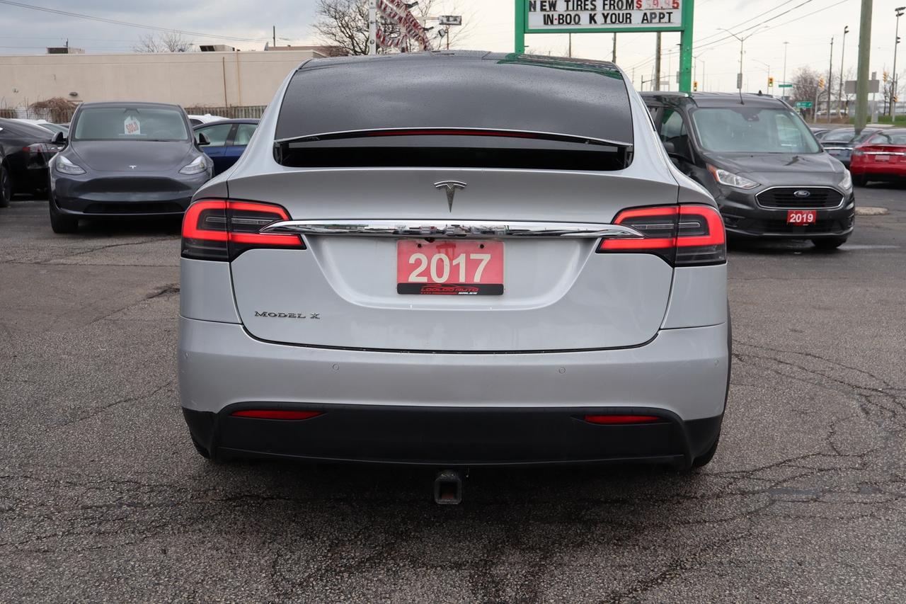 2017 Tesla Model X 100D AWD   6 Passenger Photo