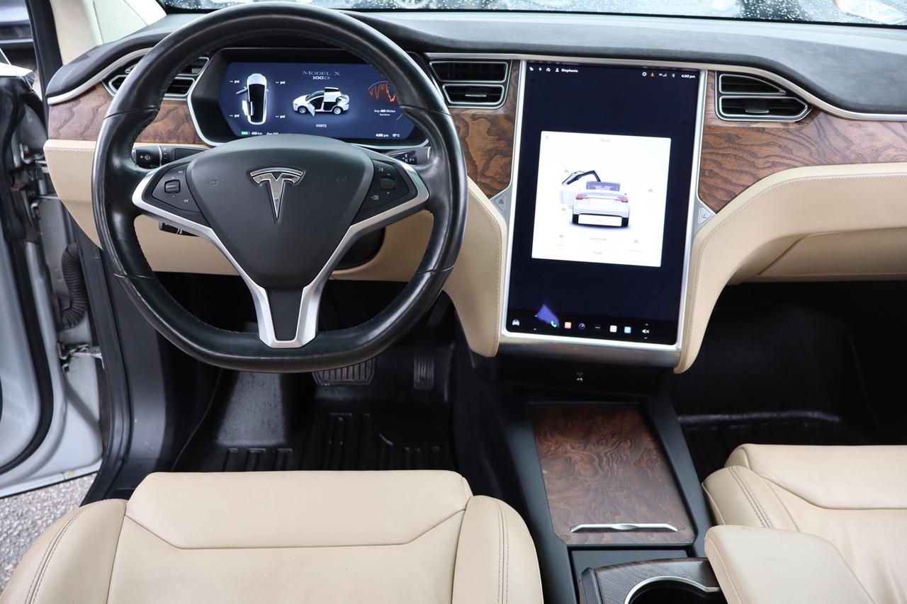 2017 Tesla Model X 100D AWD   6 Passenger Photo