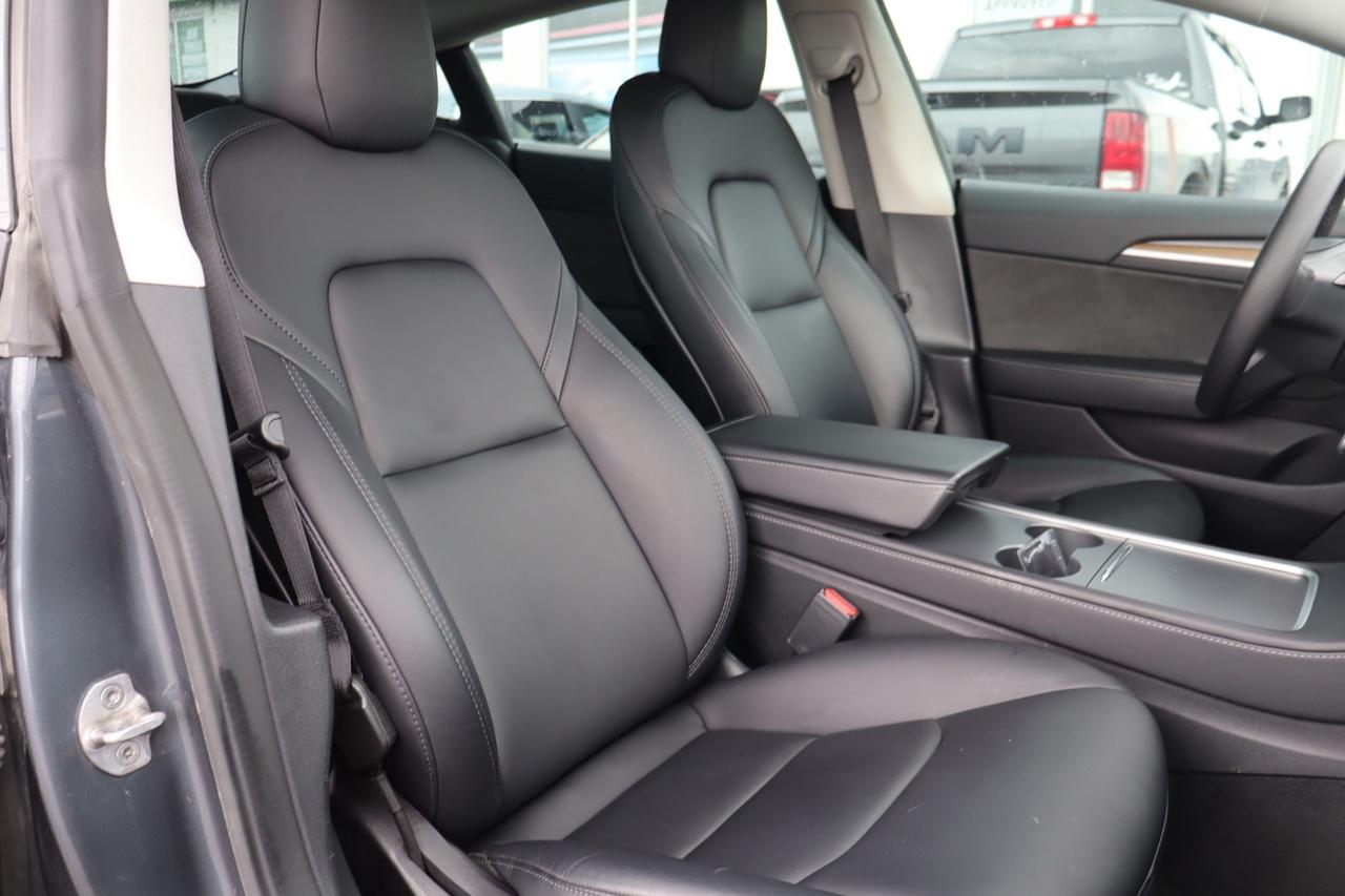 2022 Tesla Model 3 STANDARD RANGE PLUS Photo